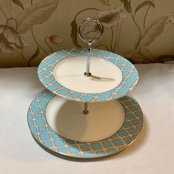 Grace's Teaware Two Tier Tiered Tidbit Tray Server - Winter White, Blue, Gold - Picture 2 of 3